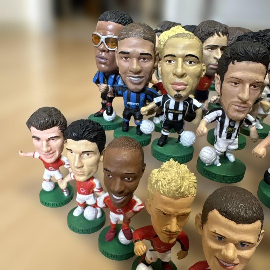 コリンシアン　プロスターズ　サッカーフィギュア　50体　まとめ売り