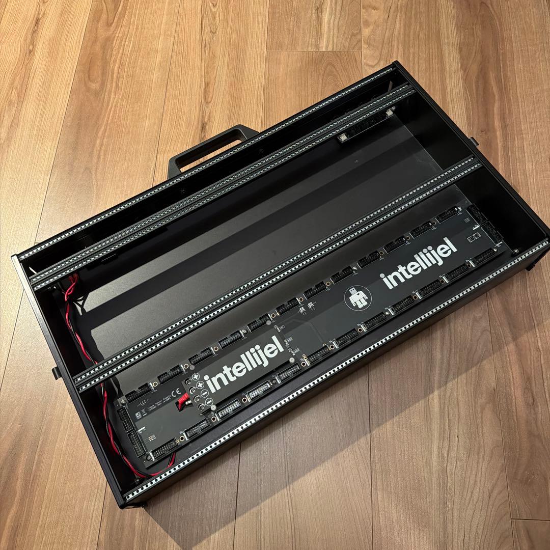 鍵盤楽器 intellijel 7U 104hp Performance Case