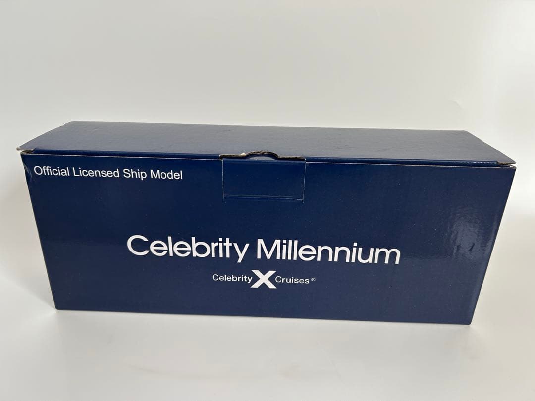 Celebrity Millennium Official 船模型 約25cm