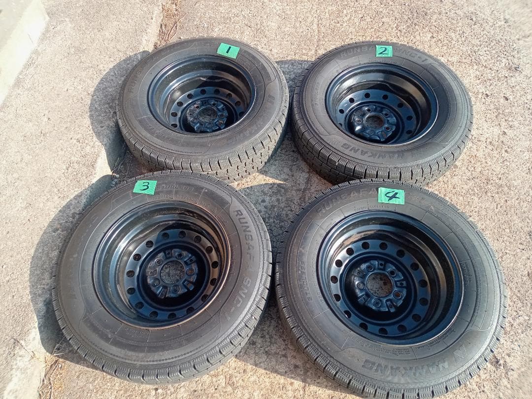 スタッドレスタイヤ ナンカン185 R 14 C4本セット中古