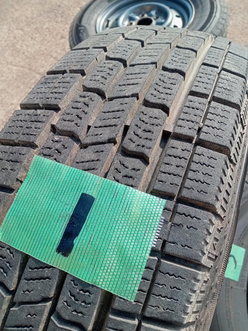 スタッドレスタイヤ ナンカン185 R 14 C4本セット中古