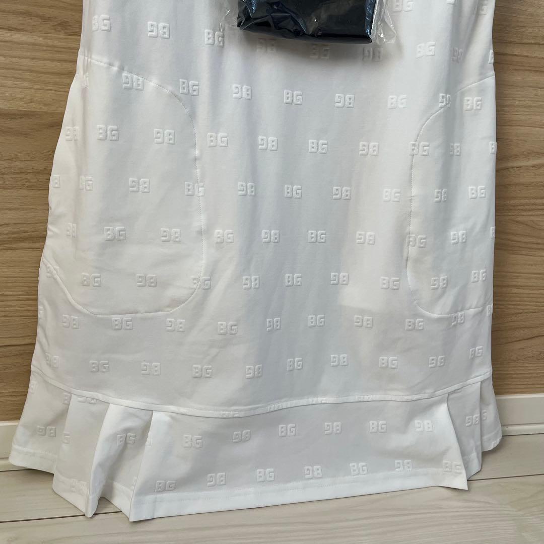 新品★38,500円 BRIEFINGゴルフワンピース ノースリーブスカート白L