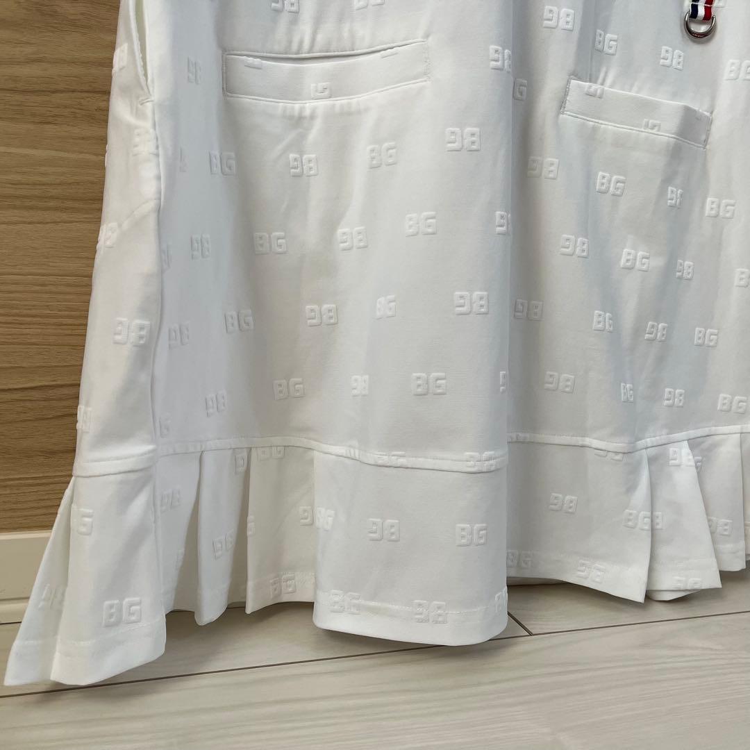 新品★38,500円 BRIEFINGゴルフワンピース ノースリーブスカート白L