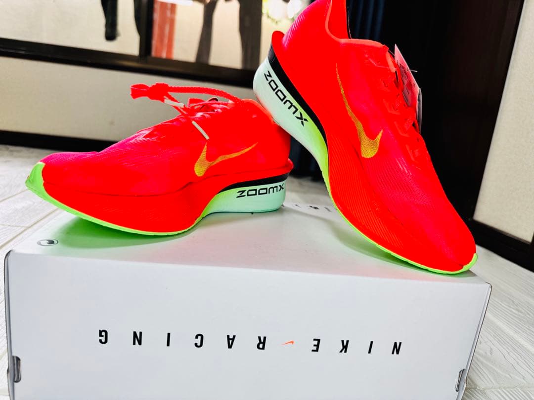 ナイキ ヴェイパーフライZoomX Vaporfly NEXT%4 24.5cm