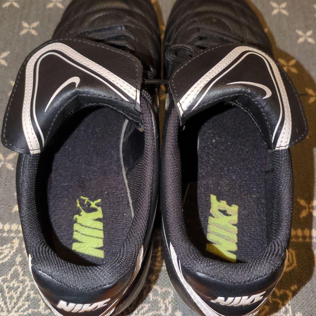 【美品】NIKE ティエンポ 2010 サッカーシューズ