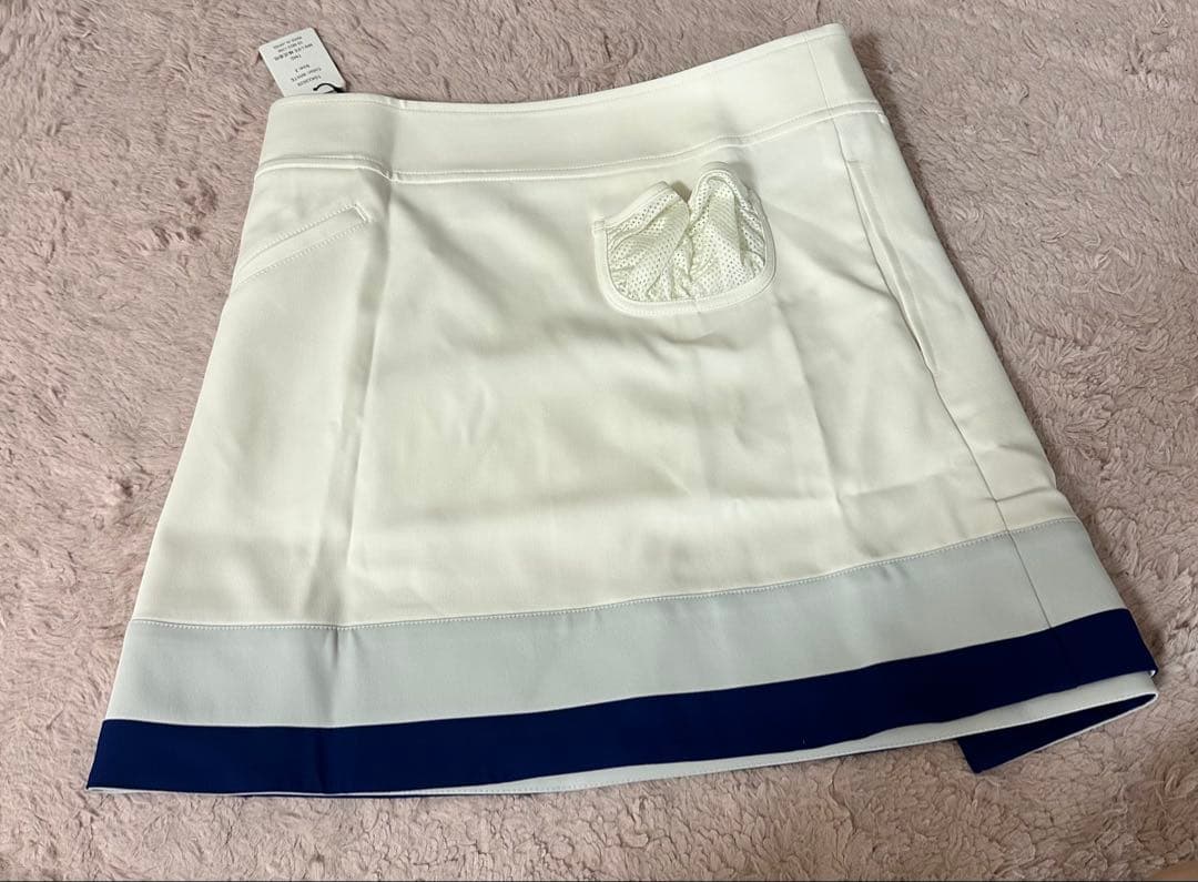 新品タグ付きTMG 配色ラップスカート　サイズ2 ゴルフウェア　可愛い