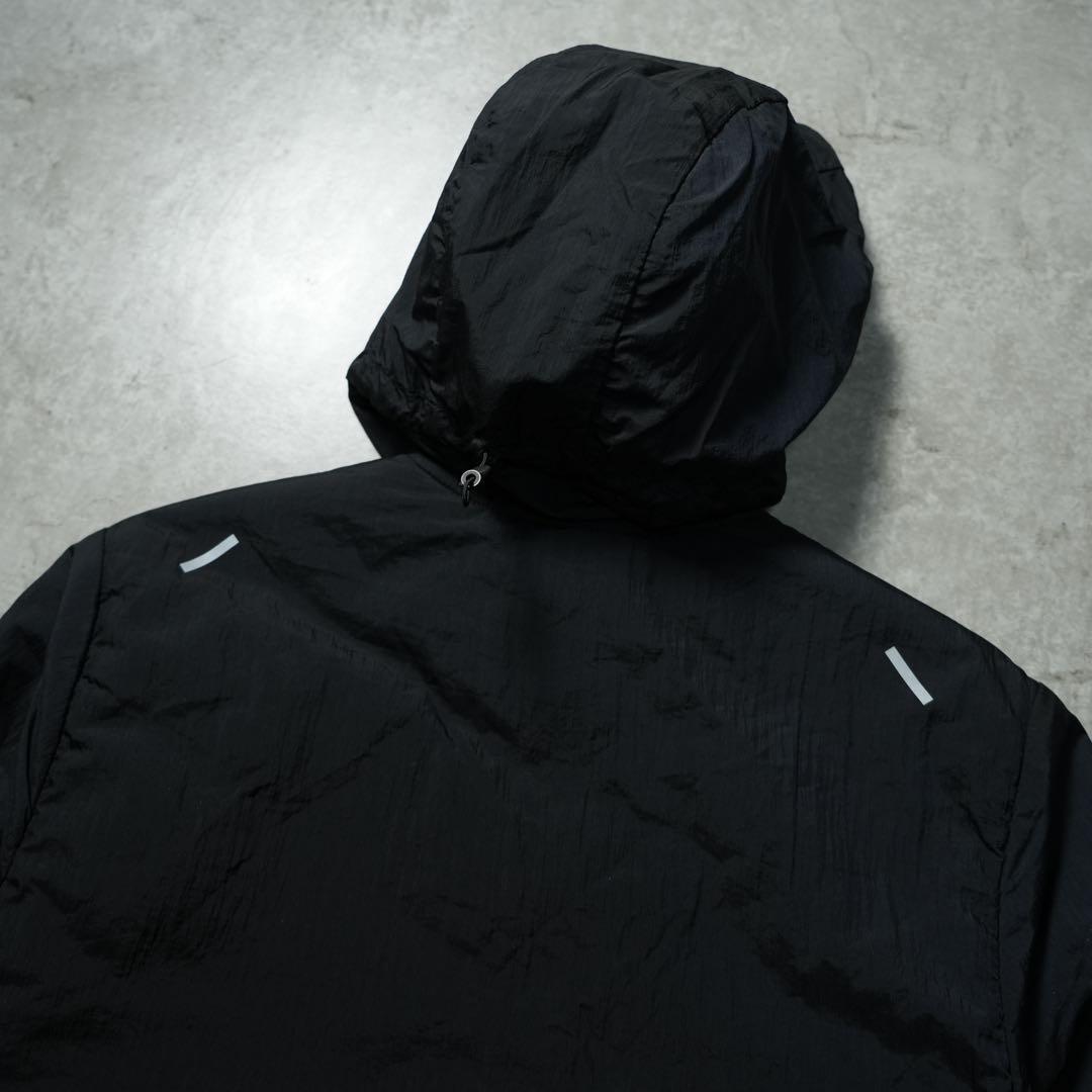 NIKE エアロレイヤーフーディ メンズ ランニングジャケット中綿