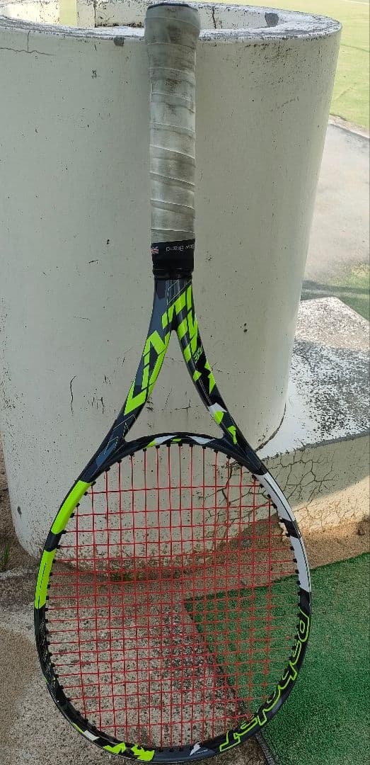 バボラ ピュアアエロ 100 babolat pure aero 2023
