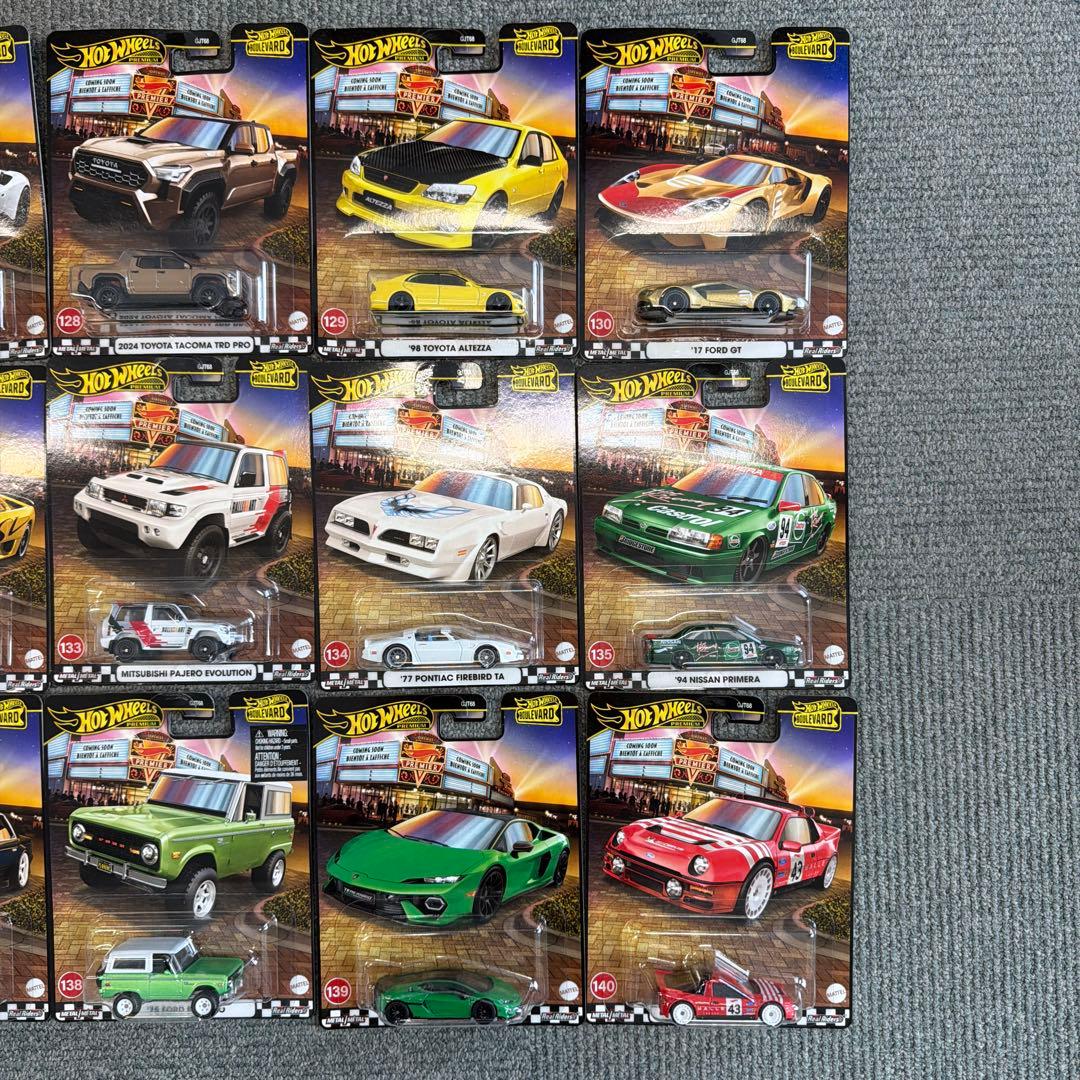 ホットウィール　ブルーバード74台セット　セール中