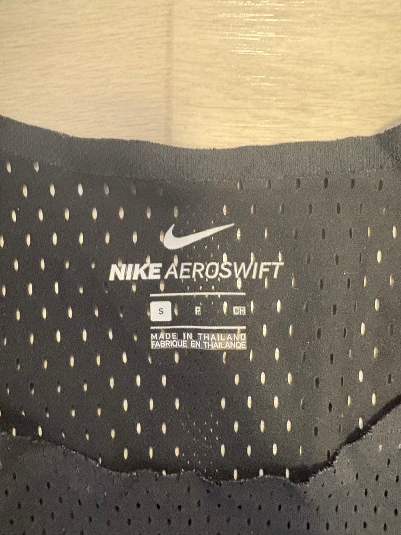 Nike AEROSWIFT タンクトップ S ブラック