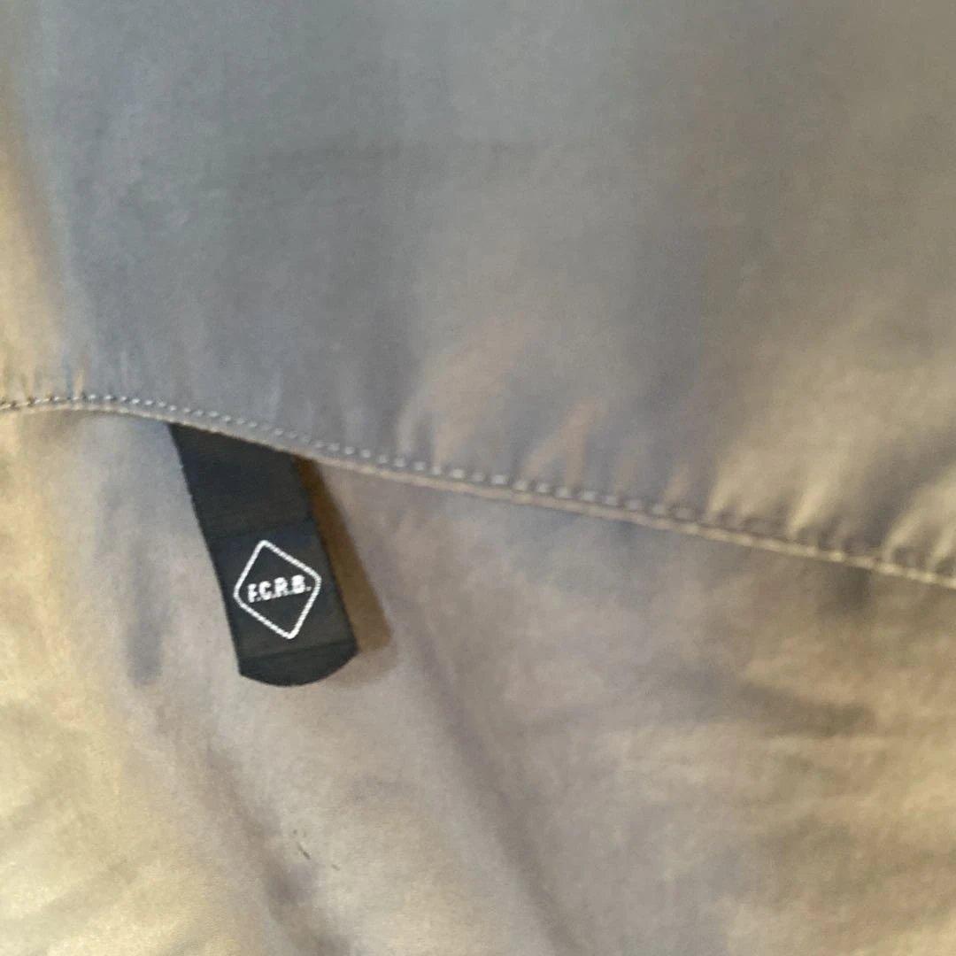 F.C.R.B NIKE ジャケット　ジップアップ　Mサイズ　グレー