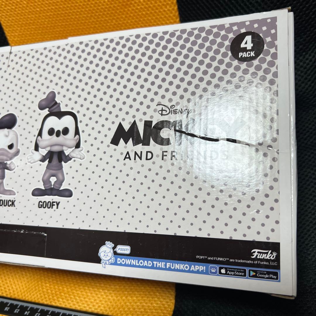 ミッキーアンドフレンズ　4パックfunko pop ディズニー　Disney