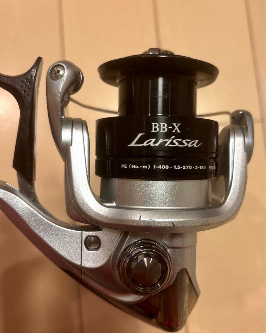 BB-X Larissa C3000 スピニングリール