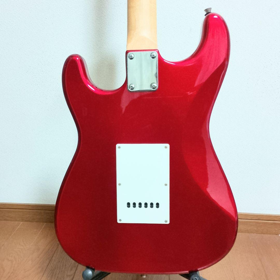 美品　PhotoGenic　ストラトキャスタータイプ　エレキギター　弦は新品！