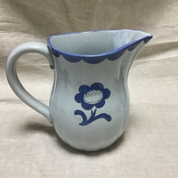 グスタフスベリ　ピューロ　ピッチャー
