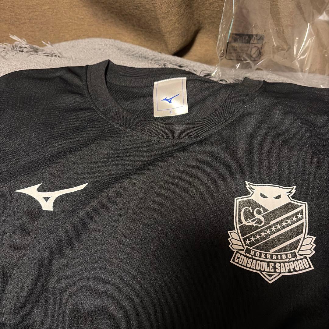 北海道コンサドーレ札幌　Mizuno フード付きパーカー&半袖シャツ
