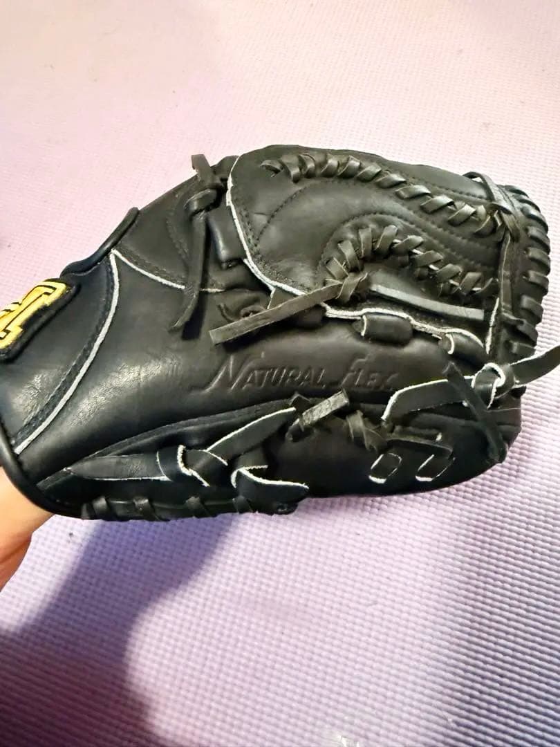 未使用品 ハイゴールド 硬式グローブ 型付け済 投手・オールラウンダー用