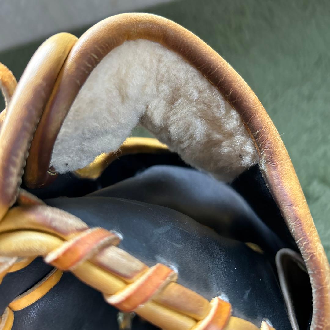 た*ん様 ⚾️ミズノ製⚾️ ✊ガッツ小笠原道大選手✊ ⚾️硬式野球グローブ⚾️
