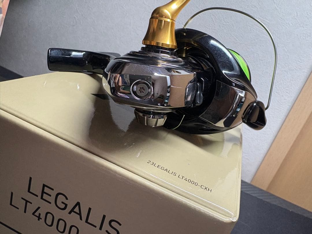リール Daiwa LEGALIS LT4000-CXH