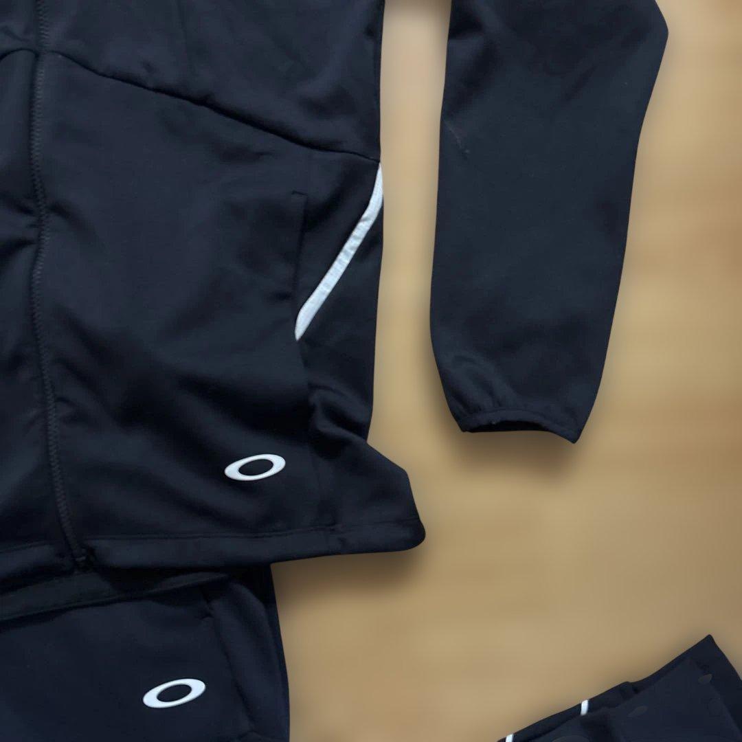 美品　Oakley セットアップ　BLACK ジャージ上下セット