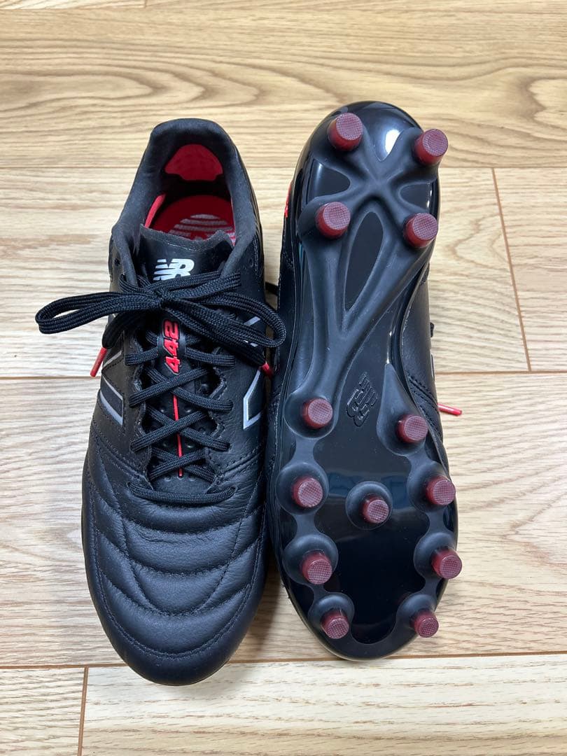 〈新品〉New Balance 442 サッカーシューズ