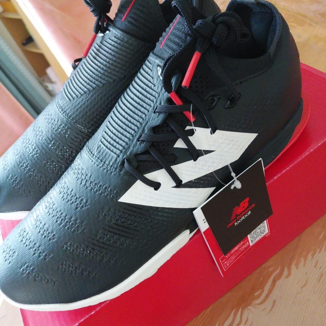 【た】New Balance フットサルシューズ 25cm