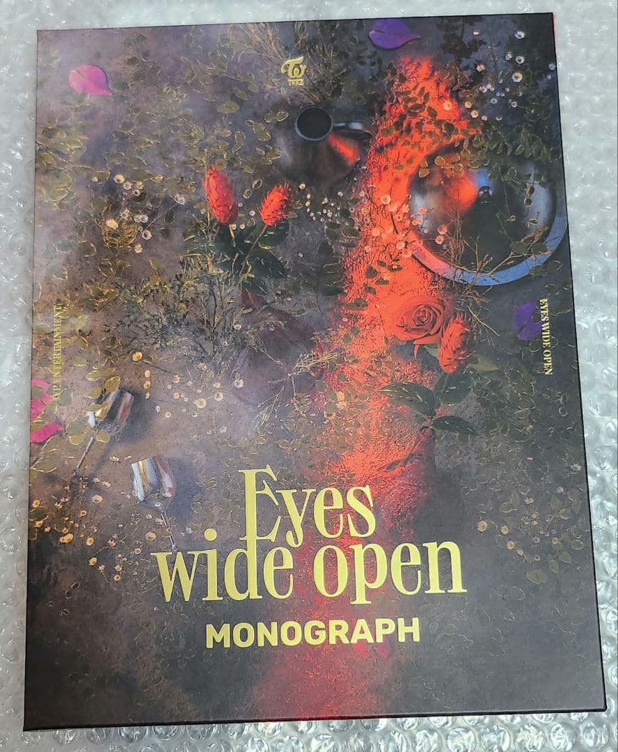 ☆TWICE☆EYES WIDE OPEN MONOGRAPH ブック☆