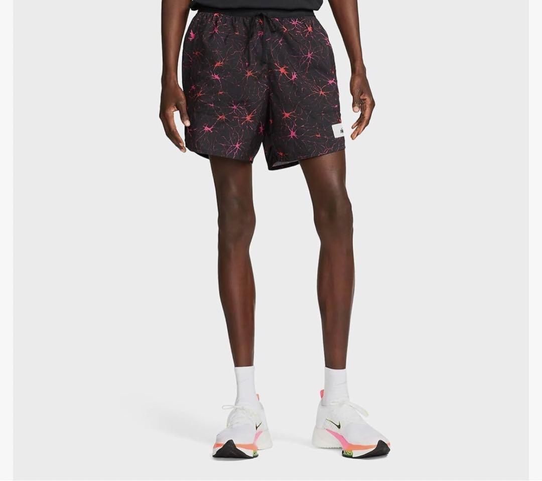 NIKE ナイキ　メンズランニングパンツ　Mサイズ　希少品　新品未使用