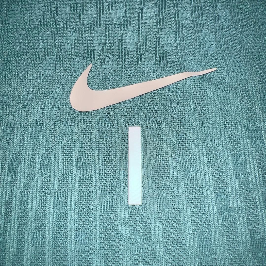 リヴァプール 1番アリソン・ベッカー選手 トレーニングウェア NIKE