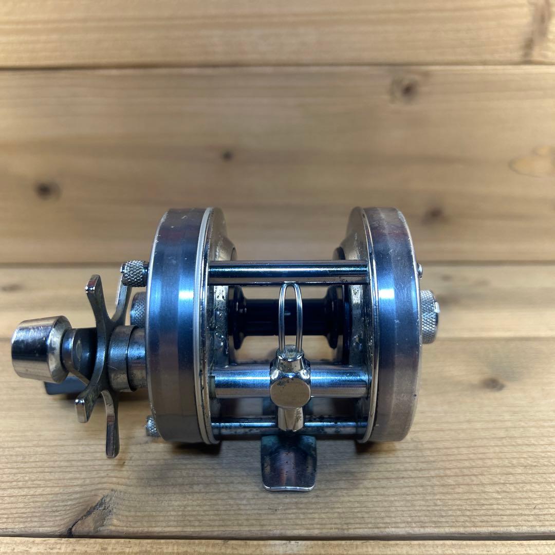 ABU Ambassadeur 5500C アブガルシア アンバサダー
