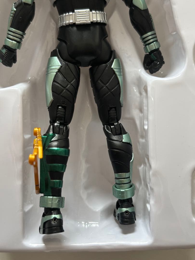 真骨彫製法　仮面ライダーキックホッパー