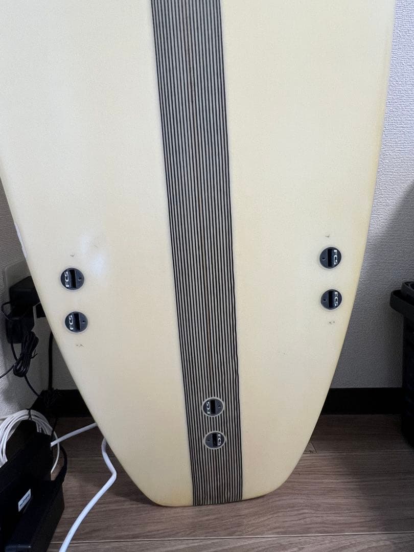 サーフボード 5’7 ショートボード ステップアップ〜中級者向け 手渡し可