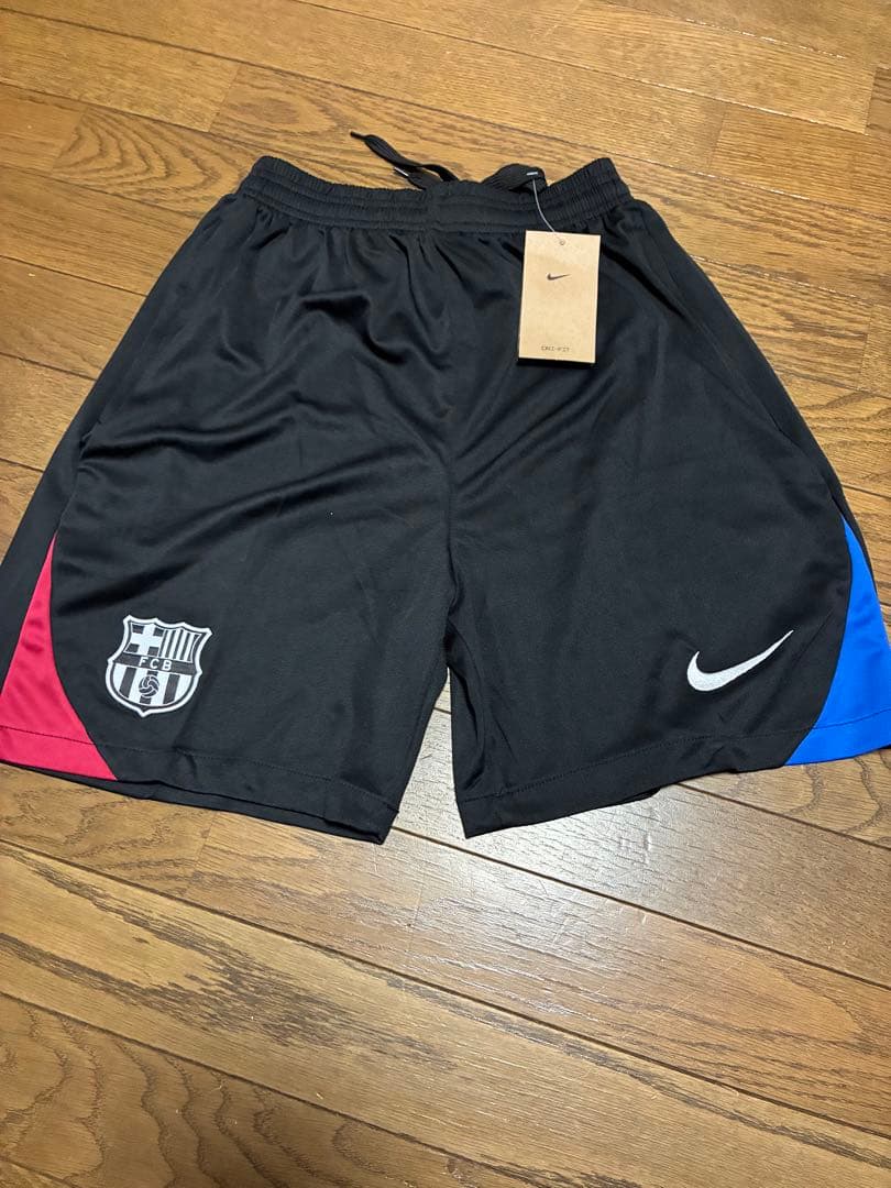 NIKE FCバルセロナ　プラクティスシャツ　セットアップ　Mサイズ　新品未使用