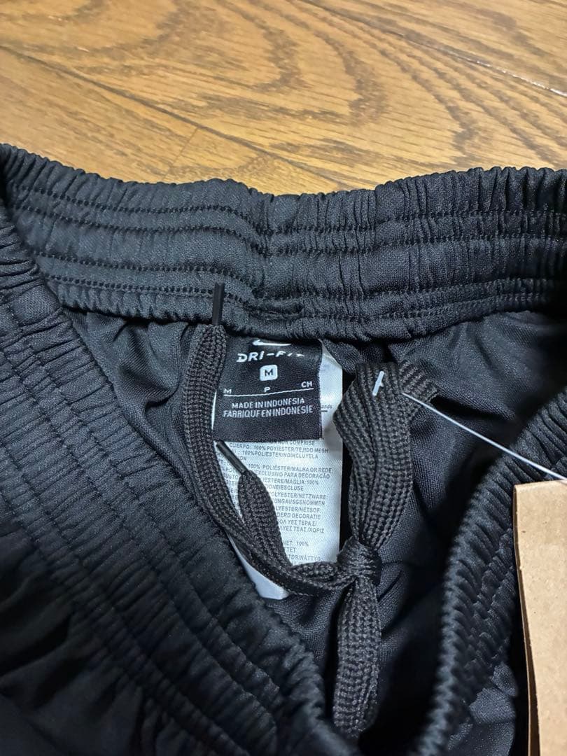 NIKE FCバルセロナ　プラクティスシャツ　セットアップ　Mサイズ　新品未使用