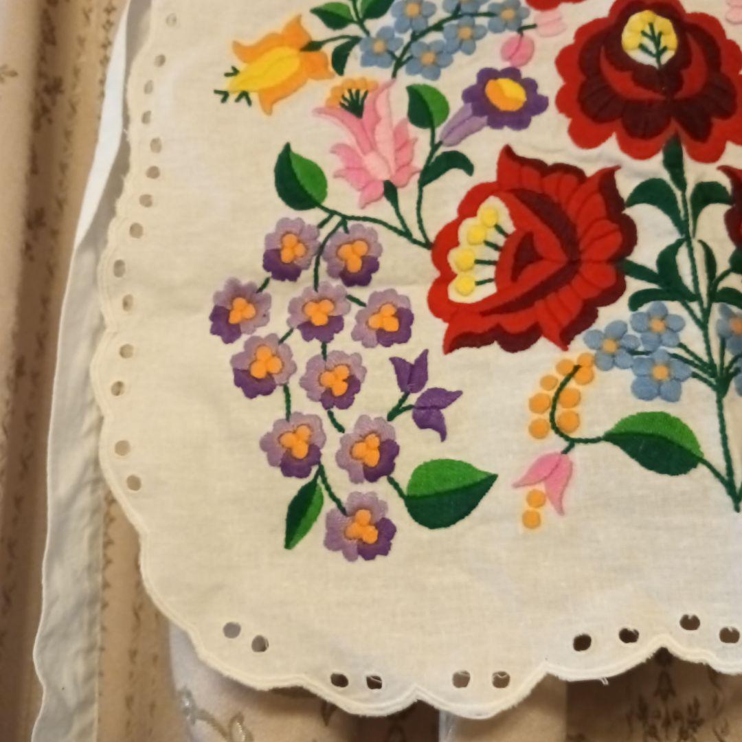 花柄刺繍エプロン