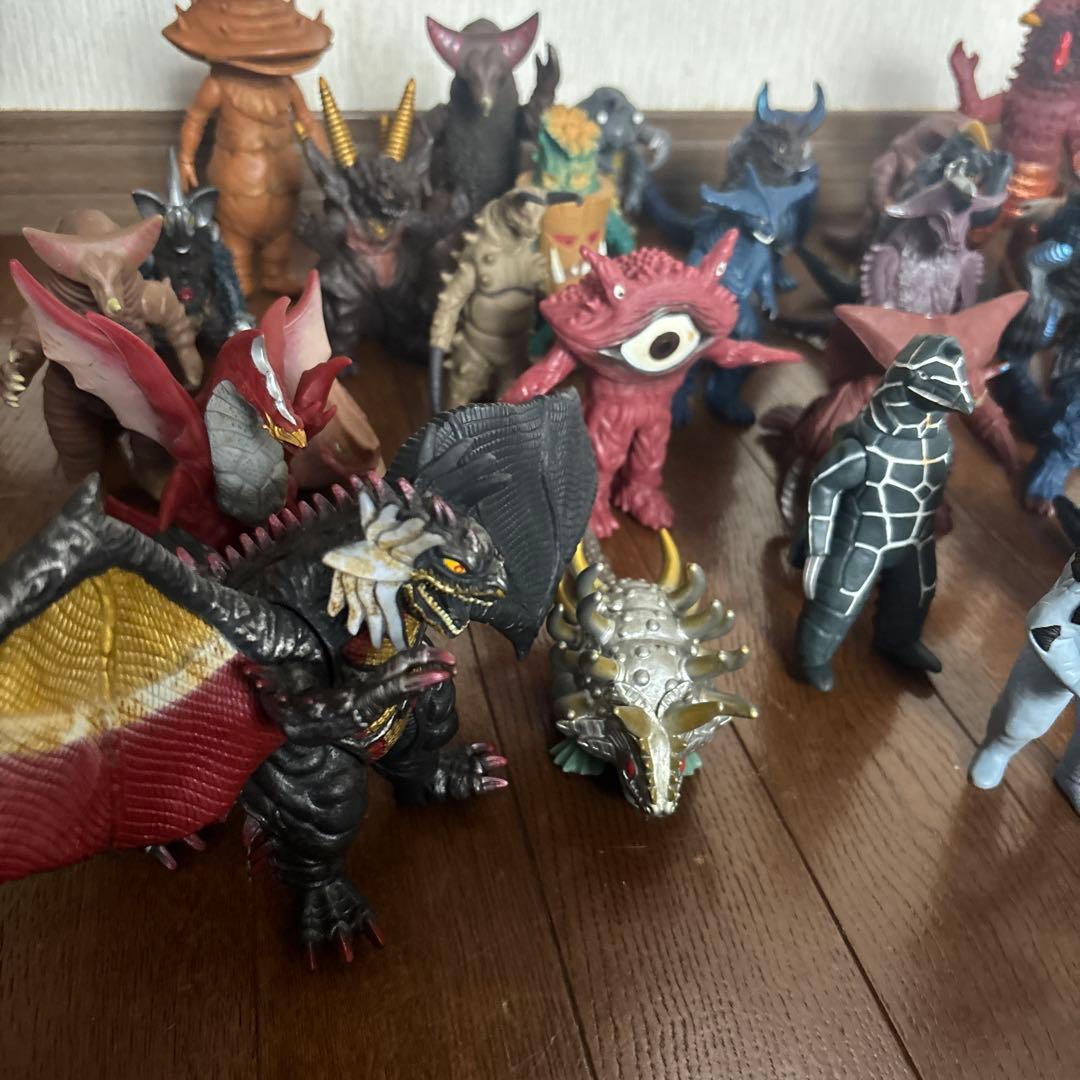 怪獣フィギュアセット 27体