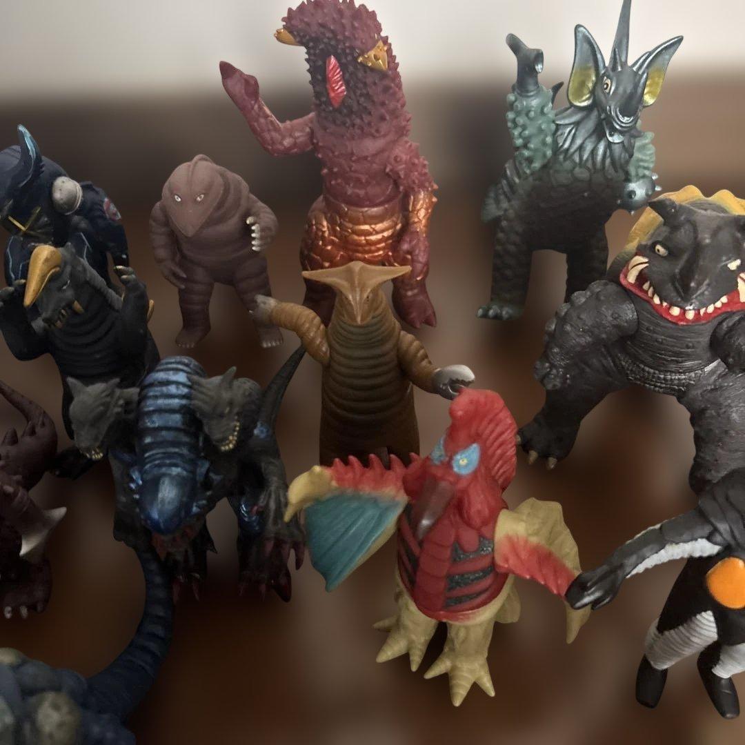 怪獣フィギュアセット 27体