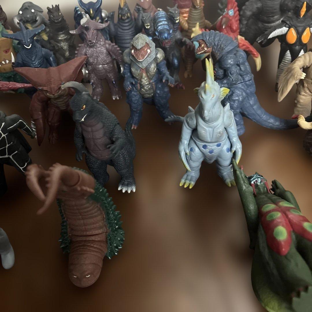 怪獣フィギュアセット 27体