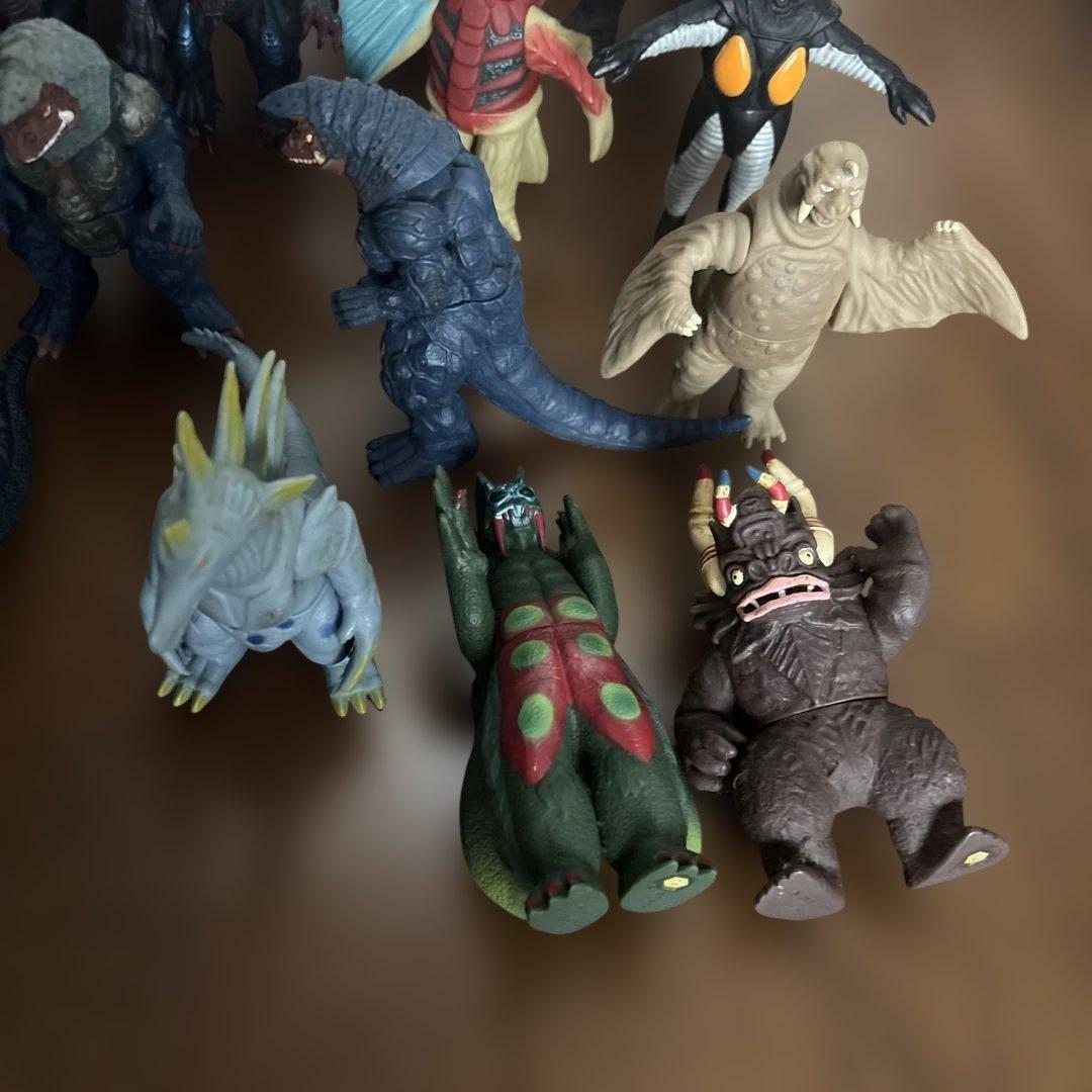 怪獣フィギュアセット 27体