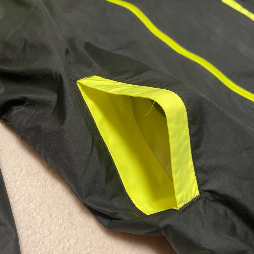 Nike レディースナイロンジャケットセットアップ XL 黒/蛍光イエロー
