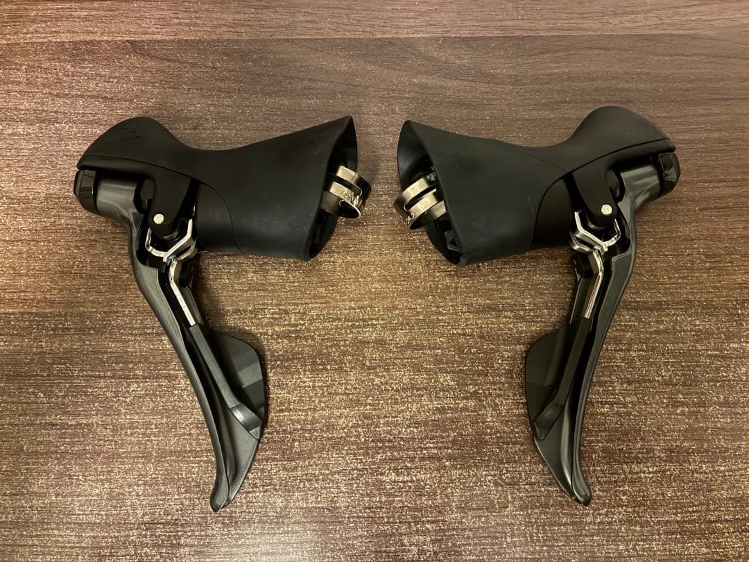 Shimano ST-R2000デュアルコントロールレバー　美品