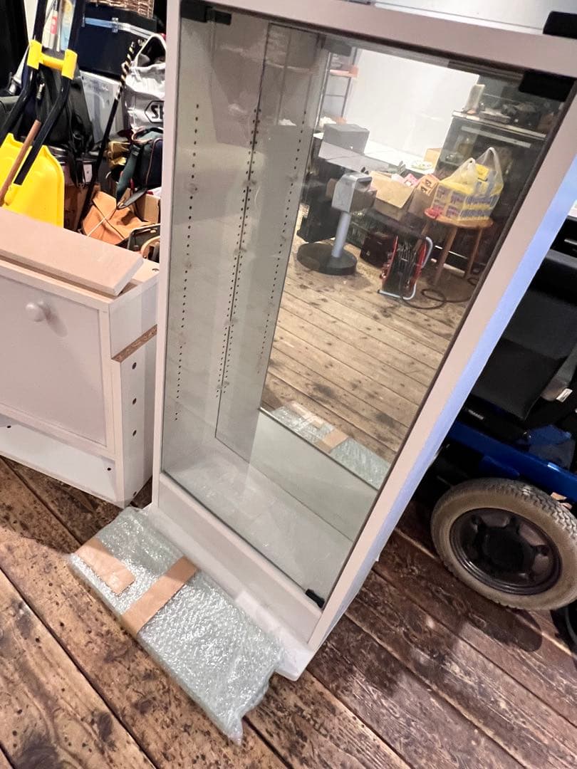 JAJANフィギュアラック　天井上置転倒防止オプション棚付き　早い者勝ち