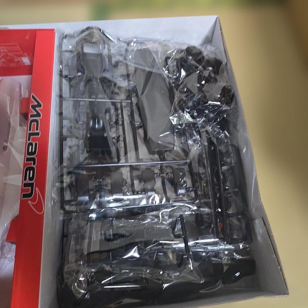 McLaren MP4/4 1/12スケール プラモデル