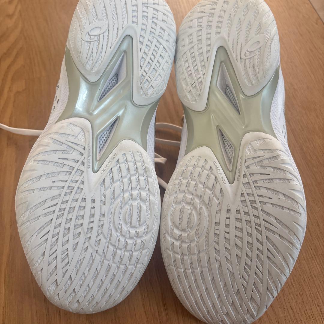 ASICS GELHOOP 19 バスケットシューズ ホワイト