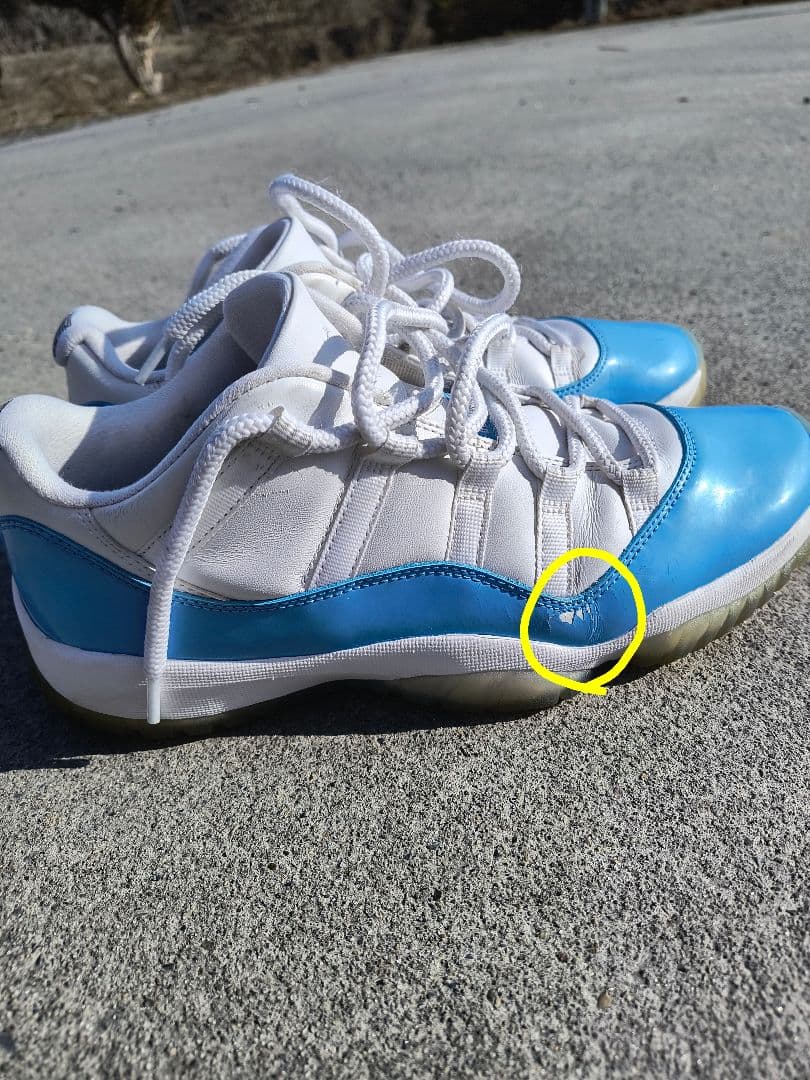 AirJordan11 low エアジョーダン 11 ロー 青/白