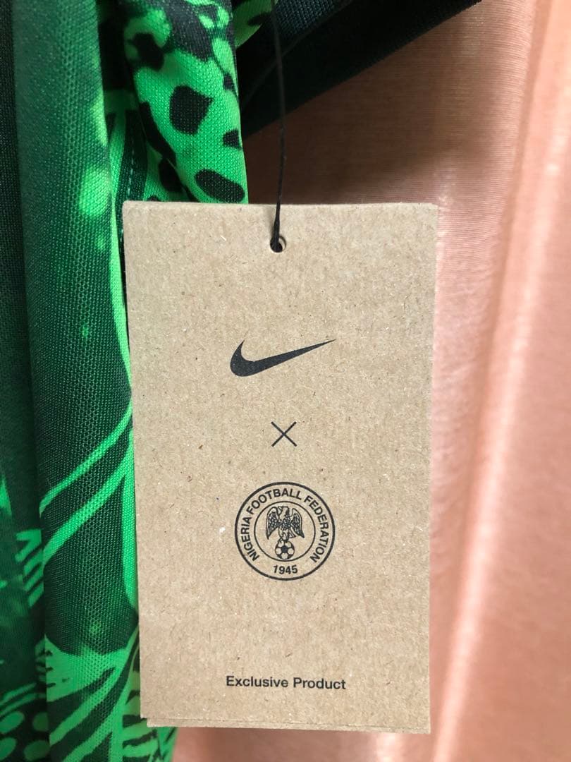 【タグ付き新品未使用】ナイジェリア代表 Nike サッカーシャツ