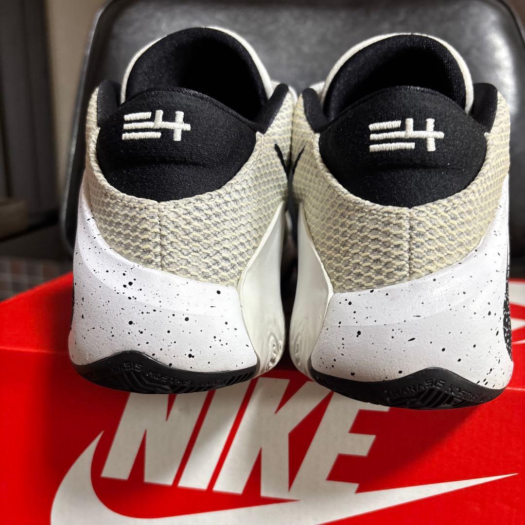NIKE ZOOM FREAK1 希少 人気モデル