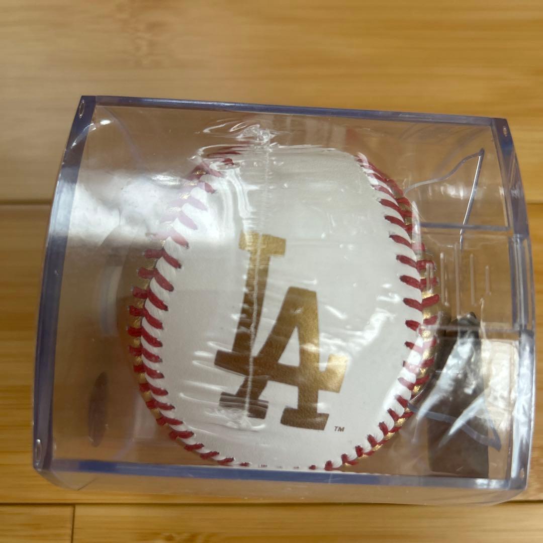 お値下げ★ドジャース公式記念球2024World Series Champion