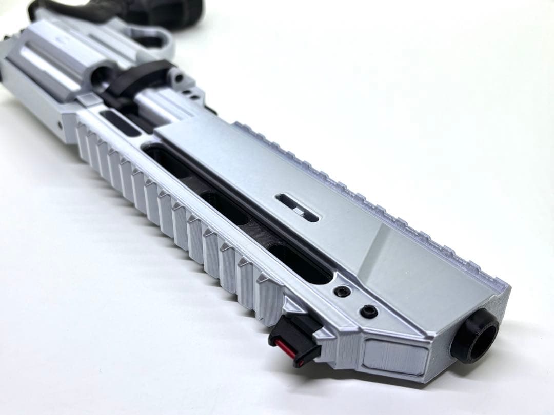 （可動モデル）RE9 リボルバー(非金属、発射能力なし） 4/8以降順次発送