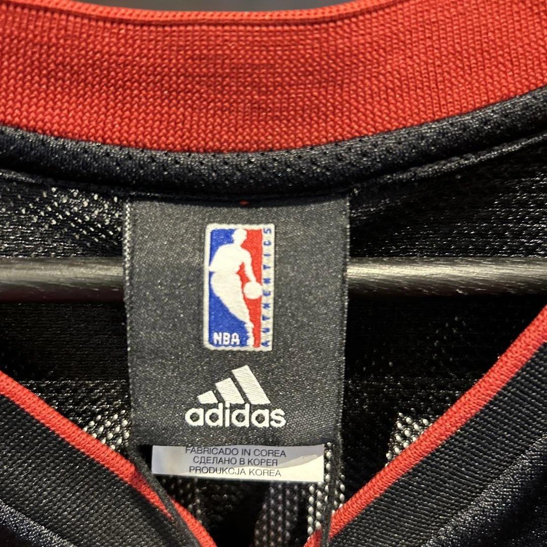 #634 HEAT ビブス　ユニフォーム　バスケ　3番　WADE Ｓ　古着